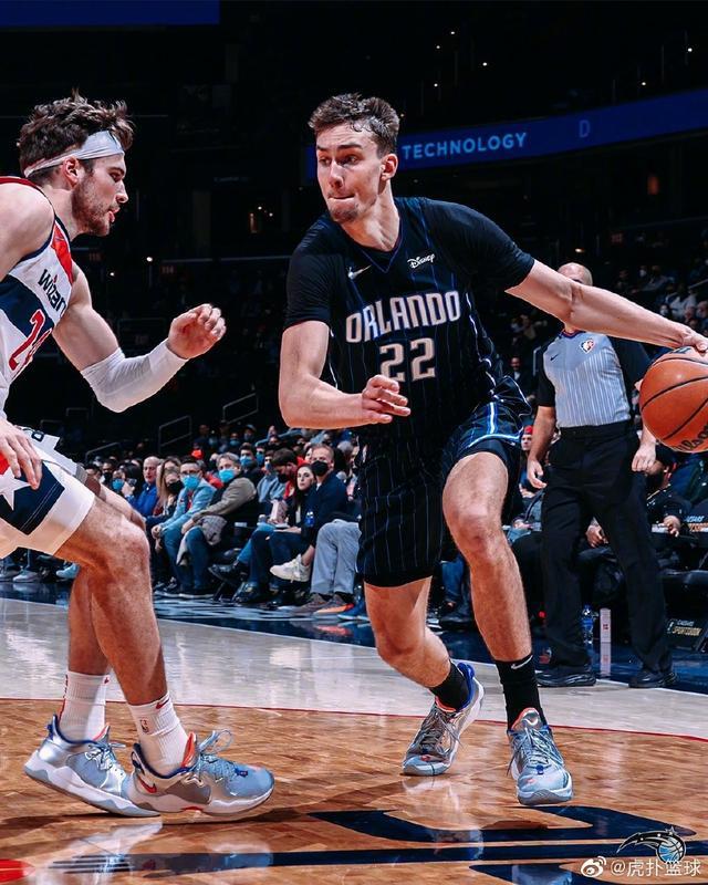 重三分球的 重三分球的